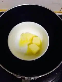 Make Mango yogurt mousse step 3