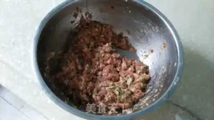 Make Shrimp meat buns step 4
