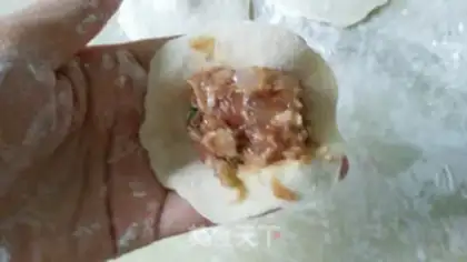 Make Shrimp meat buns step 10