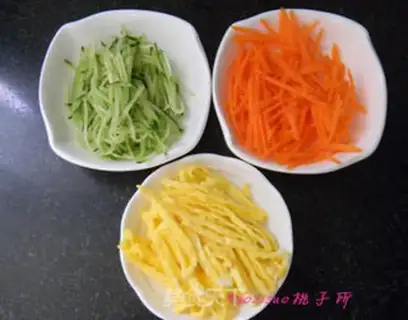 Make Three cold noodles step 0