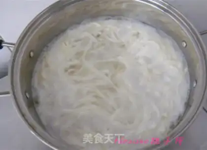 Make Three cold noodles step 4