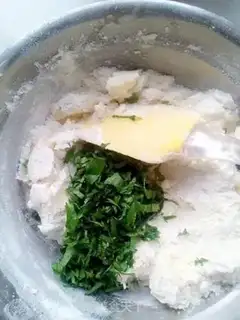 Make Mint cookies step 1