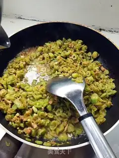 Make The bean bean bean noodles step 4