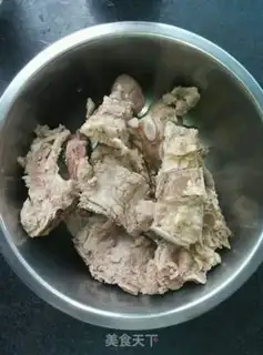Make ♪ ♪ A pineapple steak ♪ step 1
