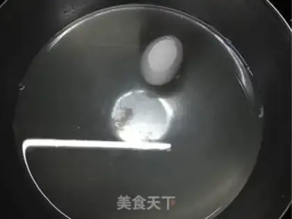 Make A duck egg step 3