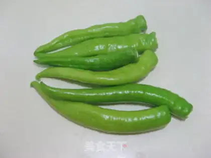 Make Soccer pepper tofu skin step 0