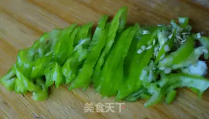 Make Shoot the cucumber step 1