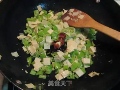 Make Soccer pepper tofu skin step 4