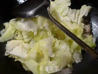 Make Pyramid and cabbage step 1