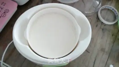 Make Homemade honey yogurt step 4