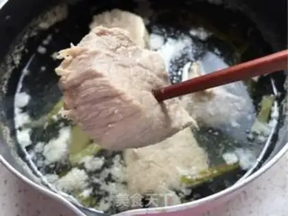 Make Seaweed pork pine step 1