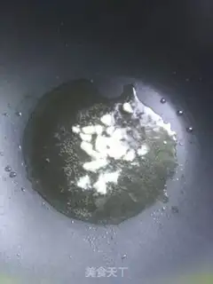 Make Autumn fried sausage step 1