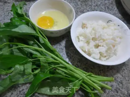 Make Eggs and cabbage step 0