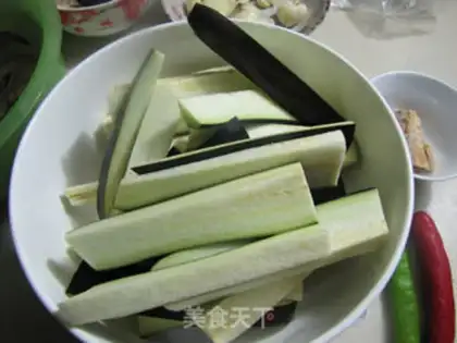 Make Salt fish eggplant step 2