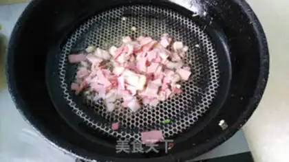 Make Bacon with egg and rice step 5