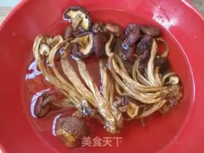 Make Cleaning up scavenging tea and mushrooms step 0