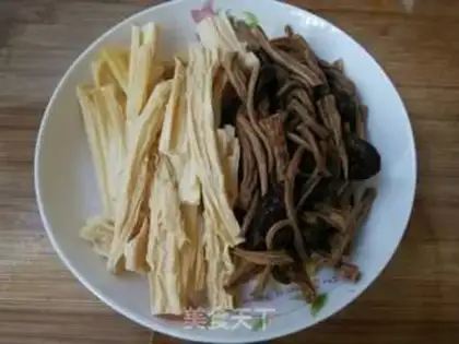 Make Cleaning up scavenging tea and mushrooms step 2