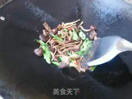 Make Cleaning up scavenging tea and mushrooms step 5