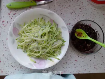 Make cucumber fan step 1