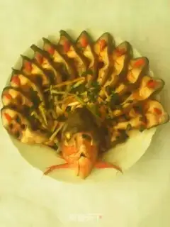 Make Peacock open-screen fish step 4