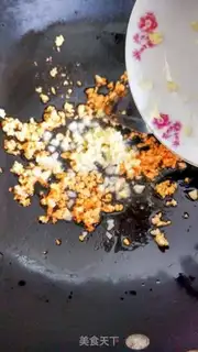 Make Garlic silk melon step 3