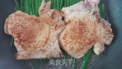 Make Shanghai Onion Burns a large steak step 3