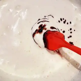Make Melvin chocolate cake step 7