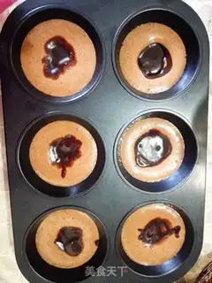 Make Melvin chocolate cake step 10