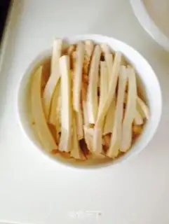 Make Soy fried eggs step 1