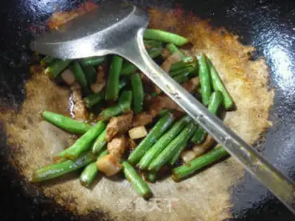 Make Pork fried bean step 5