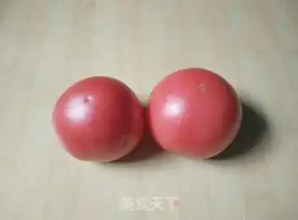 Make Tomato swans step 0