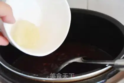 Make "Red-tree, black rice congee." step 3