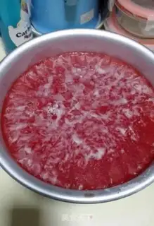Make Watermelon yogurt mousse step 3