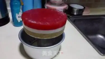 Make Watermelon yogurt mousse step 5