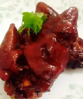 Make Red burning pig hoof step 9