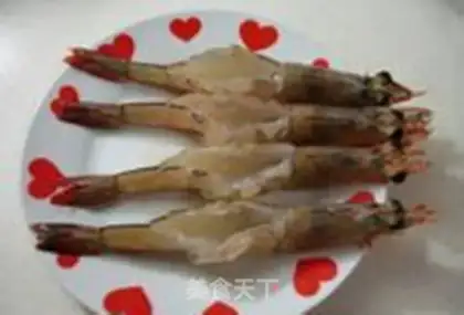 Make A condensed car with cheese sauce and shrimp step 0