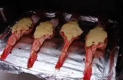 Make A condensed car with cheese sauce and shrimp step 2