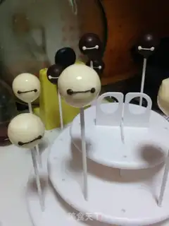 Make Big white lollipop cake step 14