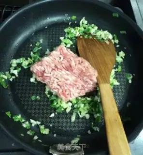 Make Pelican sprouts step 4