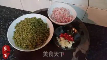 Make Sour bean fried meat step 1