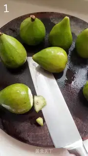 Make Wine fig ice cream step 0