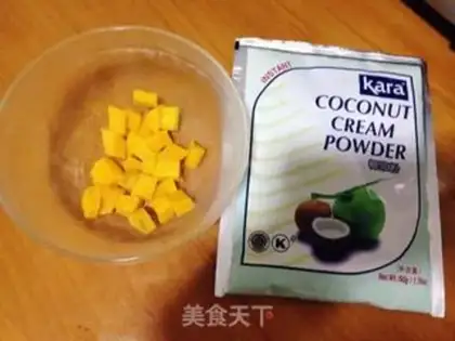 Make "Smart coconut juice, sweet rice." step 1