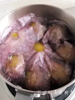 Make Wine fig ice cream step 3