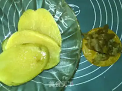 Make Onion potato peach pie step 4