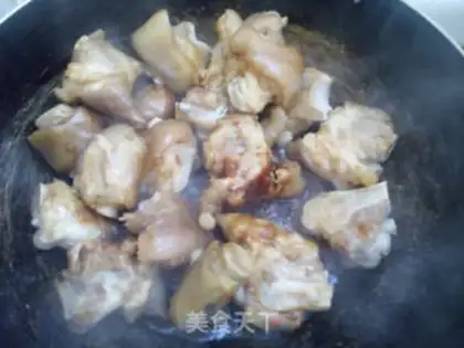 Make Soy pig hoofs step 3