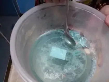 Make Sea yogurt mousse cake step 4