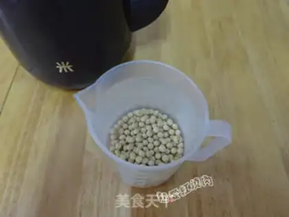 Make Soya pudding step 1