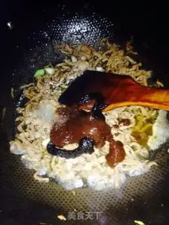 Make Korean noodles step 3