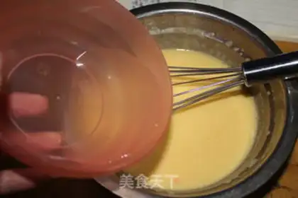 Make Four rolls of jam step 2
