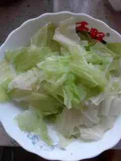 Make Hand tore the cabbage step 3